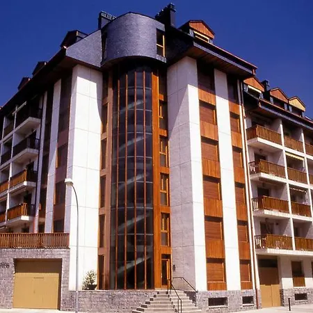 Apartamento Alba 2 Jaca Buitenkant foto