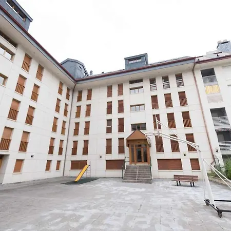 Apartamento Alba 2 Jaca Buitenkant foto